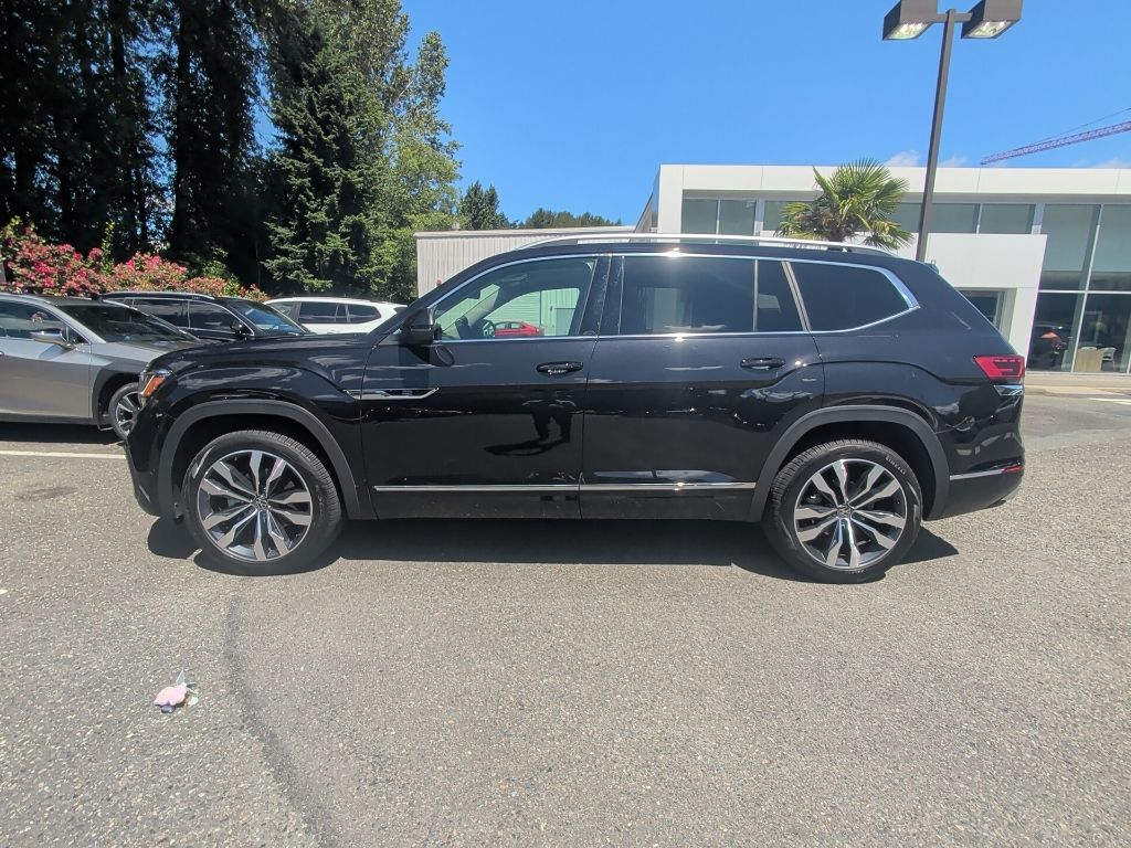 2023 Volkswagen Atlas 3.6L SEL Premium R-Line 4MOTION's photo