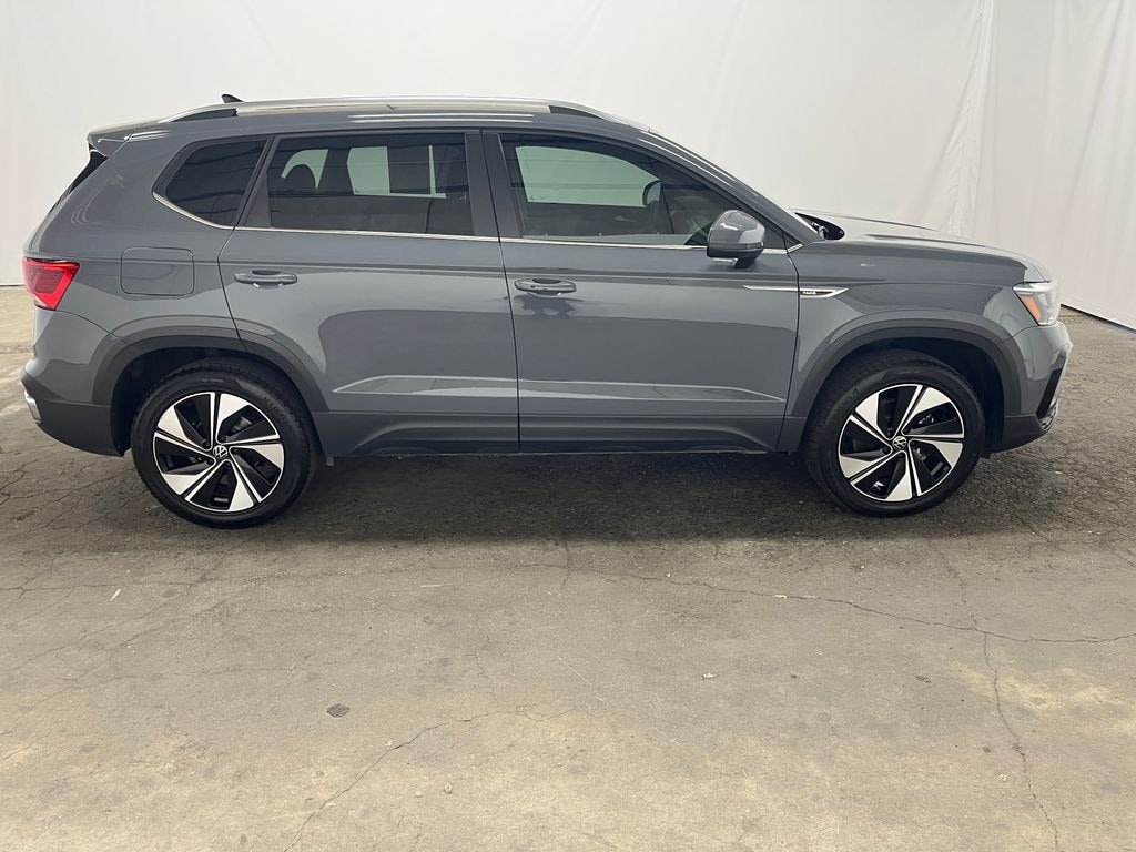 Certified 2024 Volkswagen Taos 1.5T SE SUV