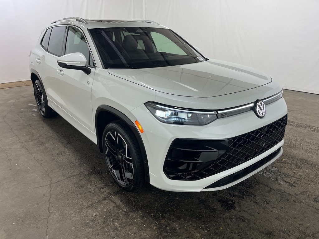 New 2026 Volkswagen Tiguan 2.0T SEL R-Line Turbo SUV