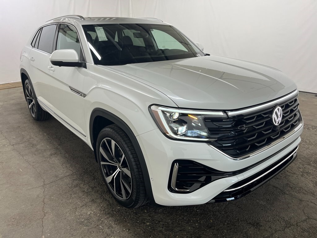 New 2026 Volkswagen Atlas Cross Sport 2.0T SEL Premium R-Line SUV
