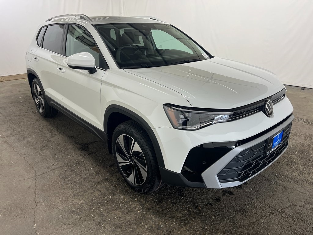 New 2026 Volkswagen Taos 1.5T SE SUV