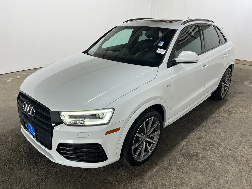 2017 Audi Q3 2.0T quattro Prestige