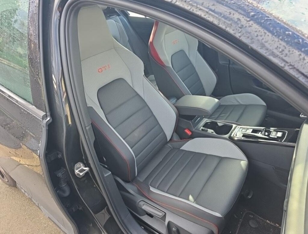 Used 2025 Volkswagen Golf GTI 2.0T SE Hatchback