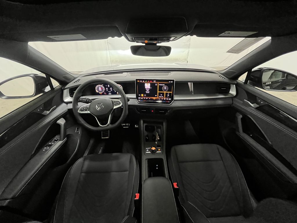 2026 Volkswagen Tiguan SE R-LINE BLACK - Photo 16