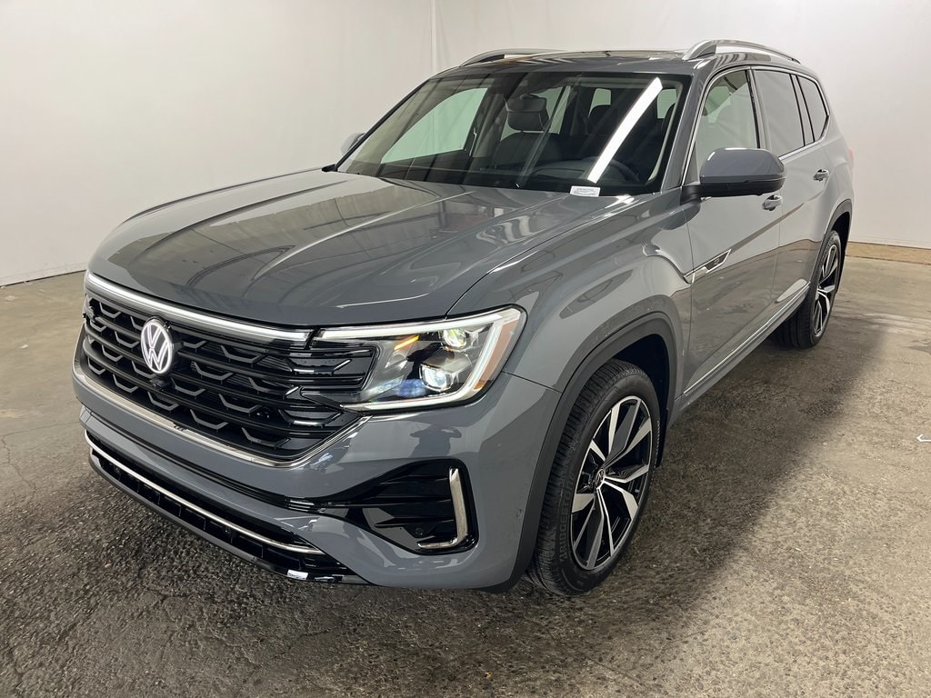 2026 Volkswagen Atlas SEL Premium R-Line's photo