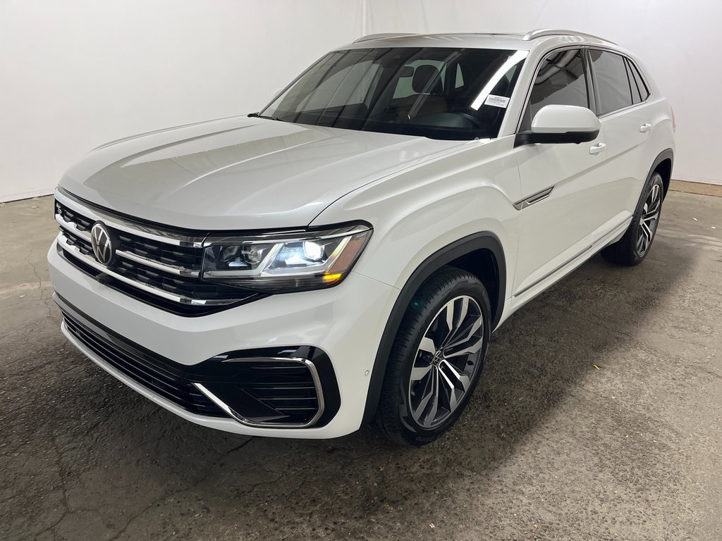 2023 Volkswagen Atlas Cross Sport SEL Premium R-Line's photo