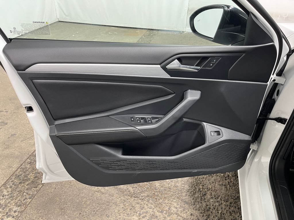 2026 Volkswagen Jetta Sport - Photo 19