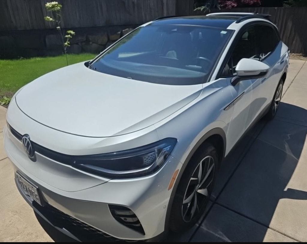 2023 Volkswagen ID.4 PRO S AWD's photo