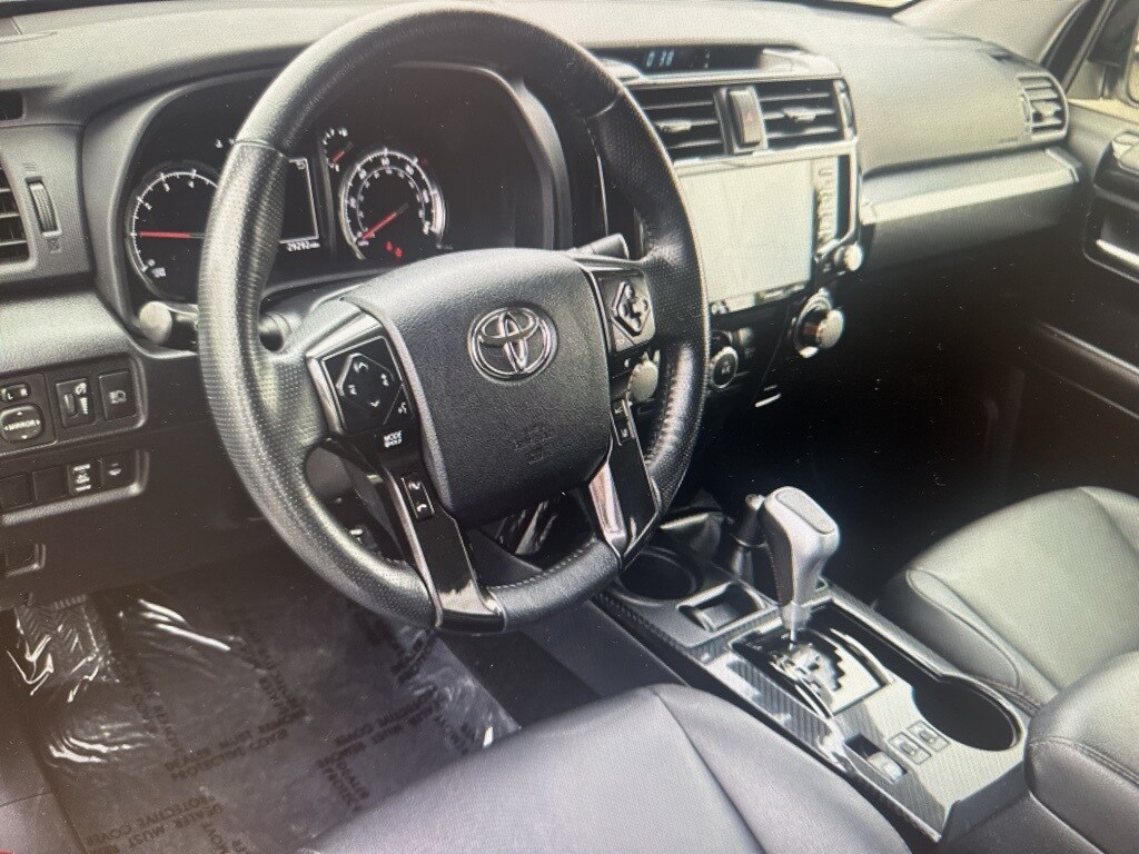 2024 Toyota 4Runner TRD Off-Road Premium photo 2