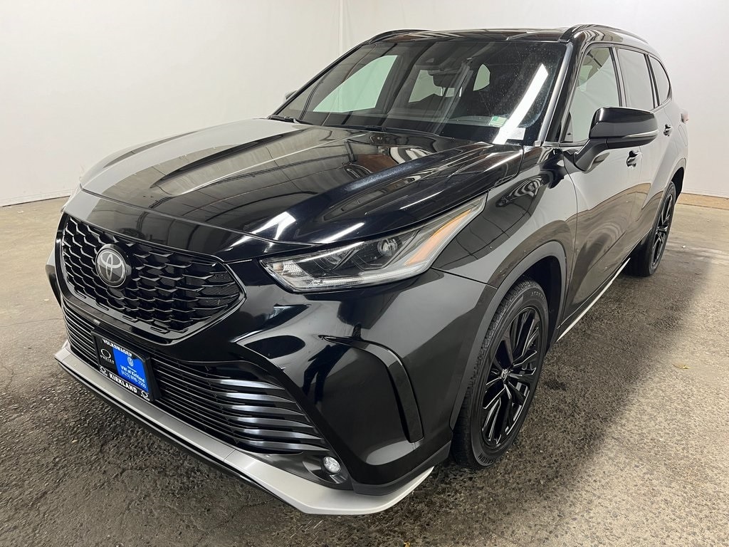 2024 Toyota Highlander XSE's photo