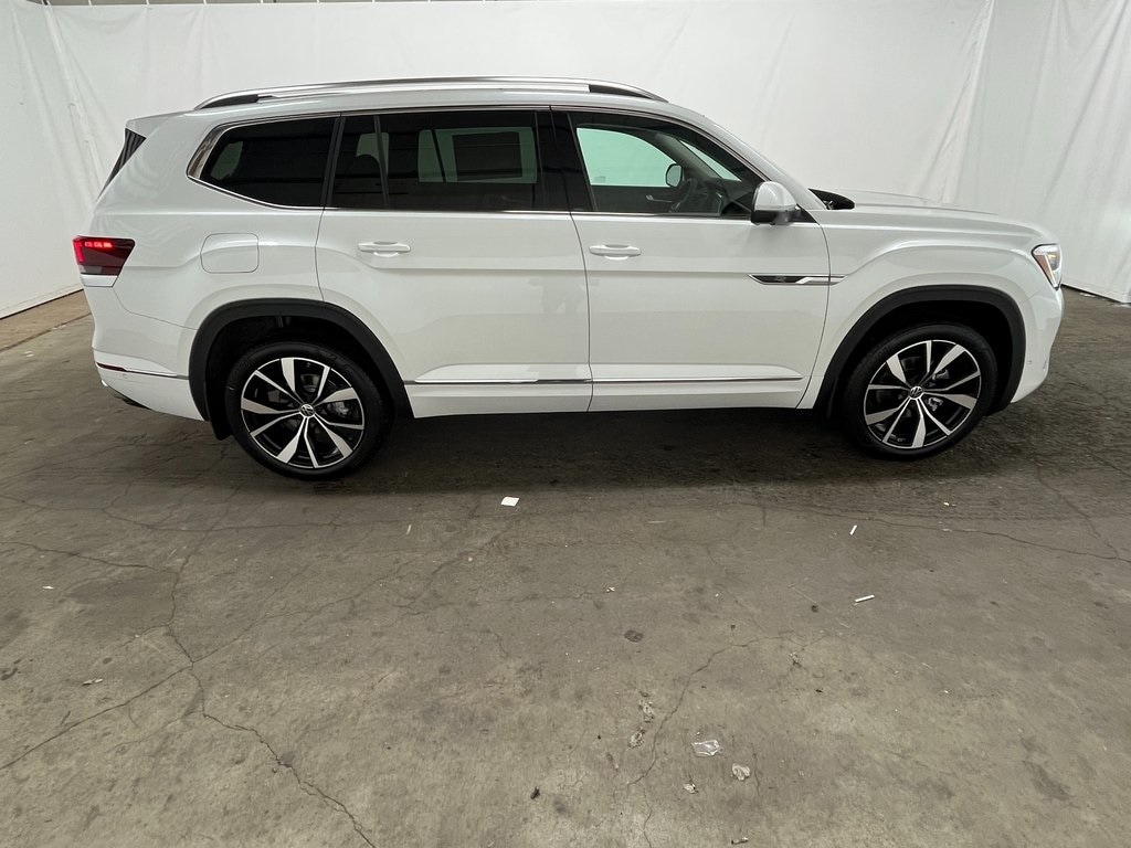 New 2026 Volkswagen Atlas 2.0T SEL Premium R-Line SUV