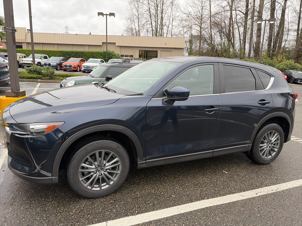 2017 Mazda CX-5 Touring's photo
