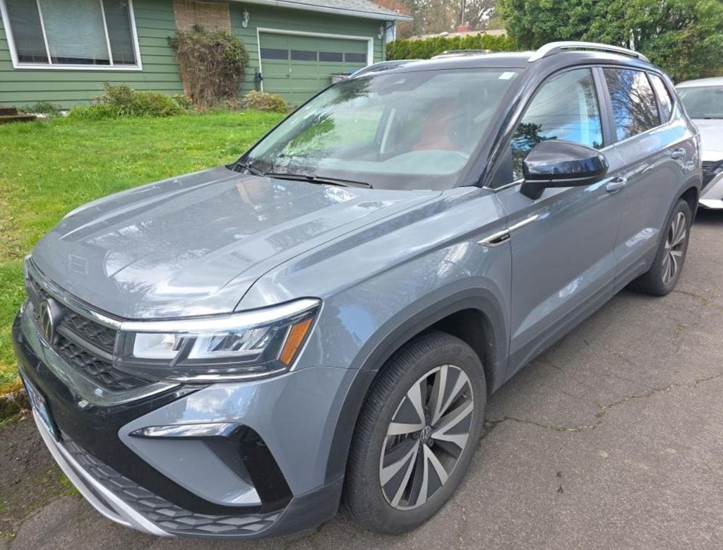 2023 Volkswagen Taos 1.5T SE 4Motion's photo