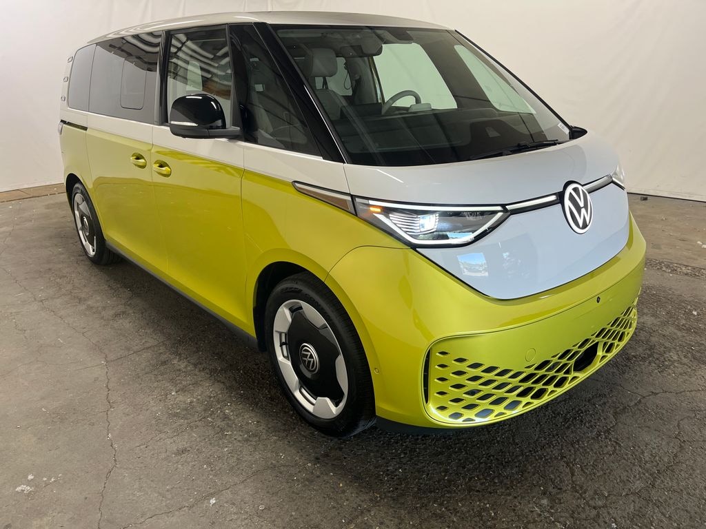 New 2025 Volkswagen ID. Buzz Pro S Plus Minivan/Van