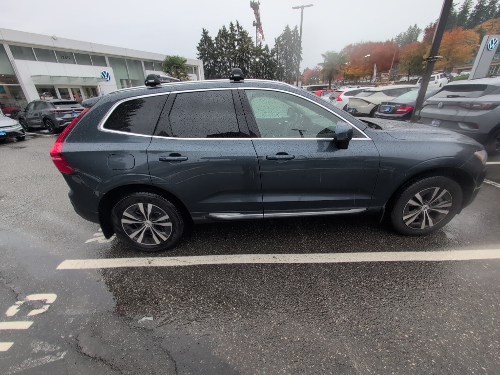 Used 2022 Volvo XC60 Recharge Plug-In Hybrid T8 Inscription Expression SUV