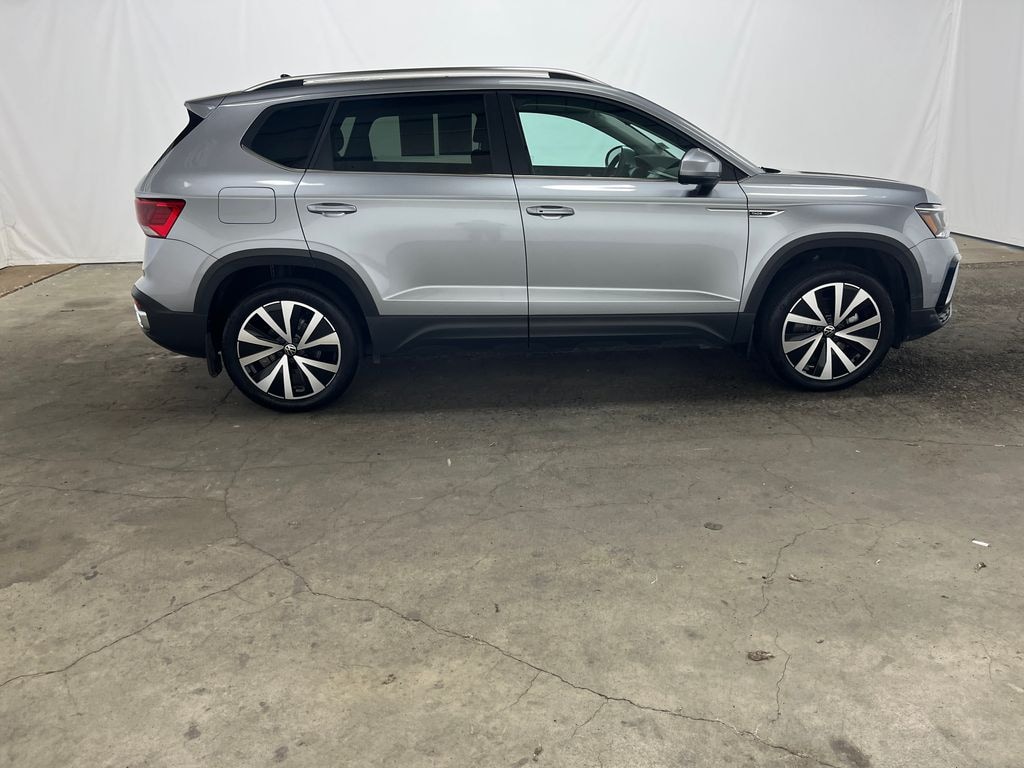 Certified 2023 Volkswagen Taos 1.5T SE SUV