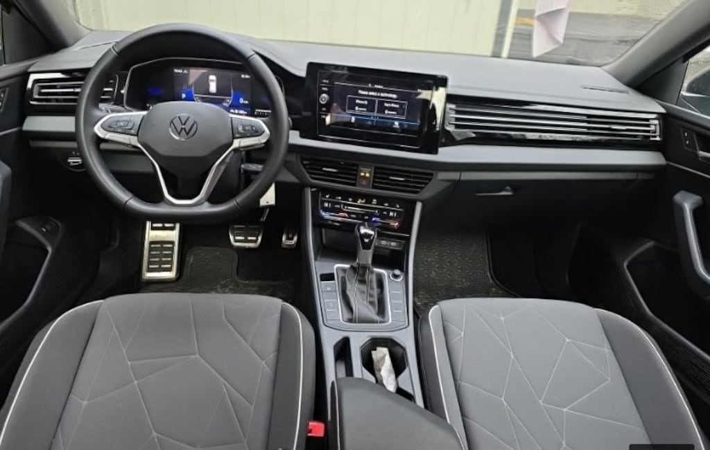 Used 2025 Volkswagen Jetta 1.5T Sport Sedan