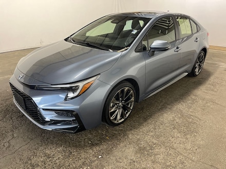 2024 Toyota Corolla Hybrid SE Sedan