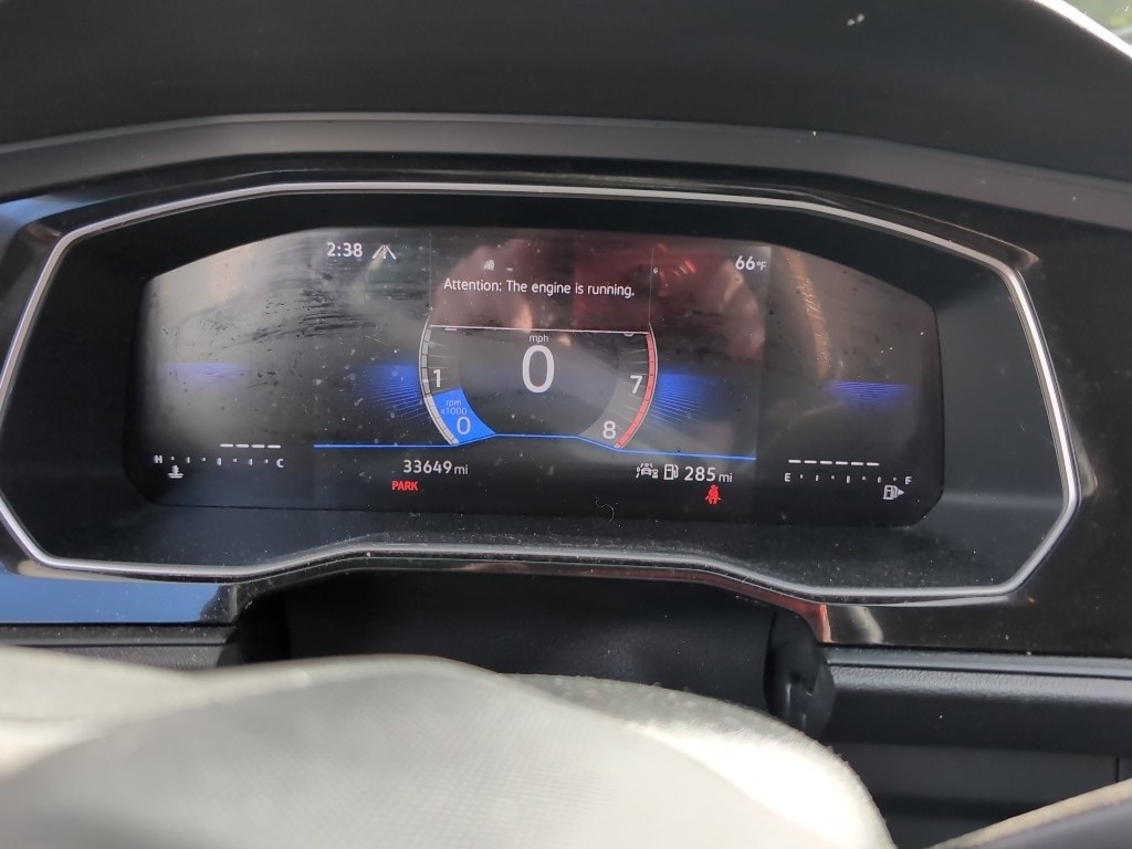 2024 Volkswagen Jetta 1.5T S photo 2