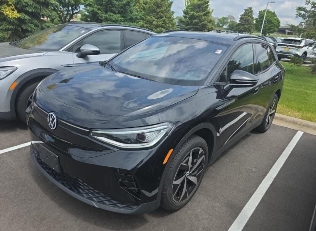 2023 Volkswagen ID.4 PRO S AWD's photo