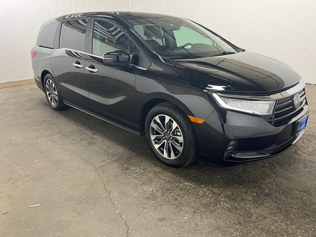 2023 Honda Odyssey EX-L photo 3