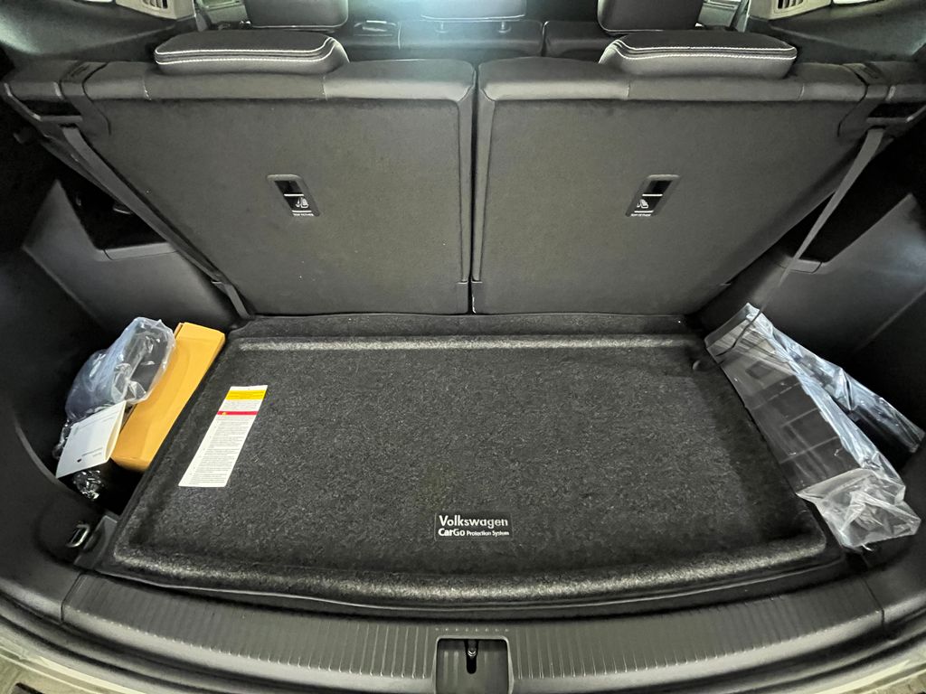2026 Volkswagen Atlas SE w/Tech - Photo 23