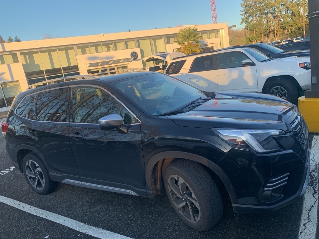 Used 2022 Subaru Forester Touring SUV