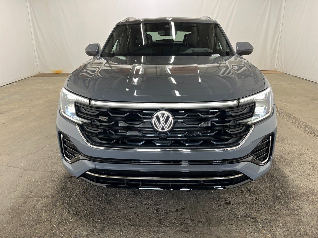 New 2026 Volkswagen Atlas Cross Sport 2.0T SEL Premium R-Line SUV