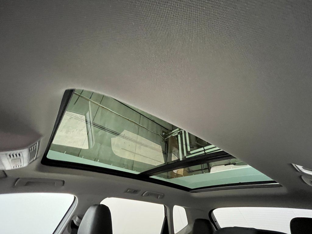 2026 Volkswagen Taos SE Black - Photo 20