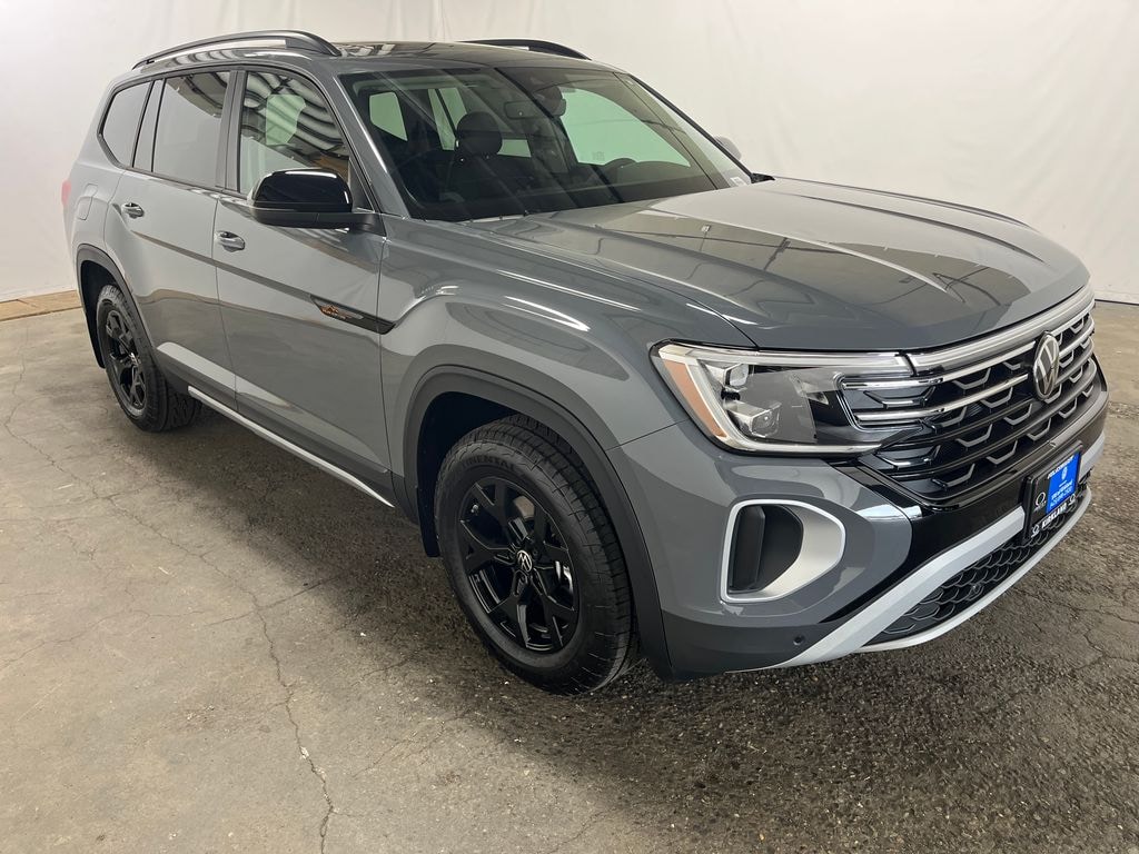 New 2026 Volkswagen Atlas 2.0T Peak Edition SUV