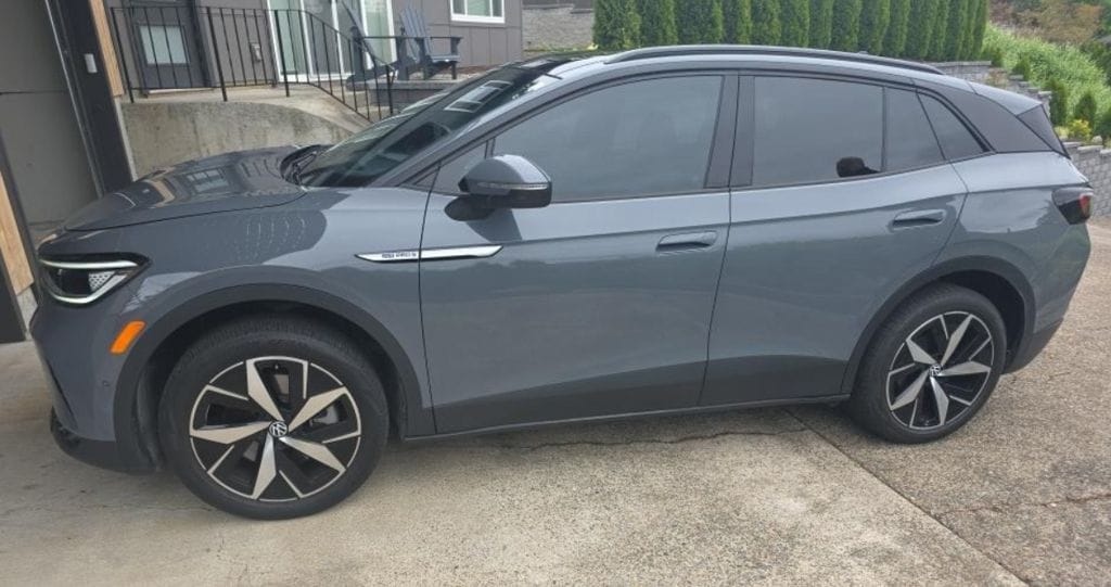 2023 Volkswagen ID.4 PRO S AWD's photo