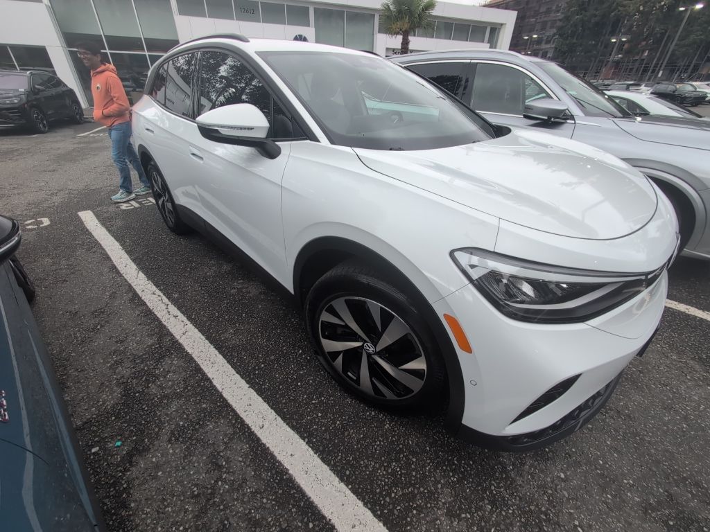 2023 Volkswagen ID.4 STANDARD's photo