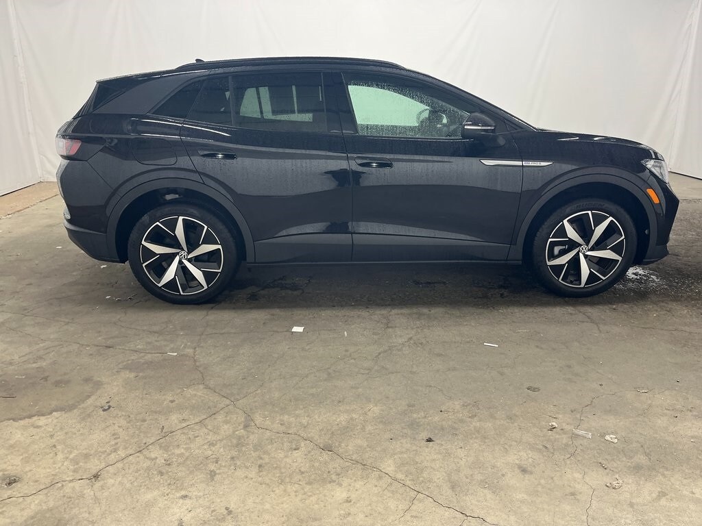 2023 Volkswagen ID.4 Pro S photo 4