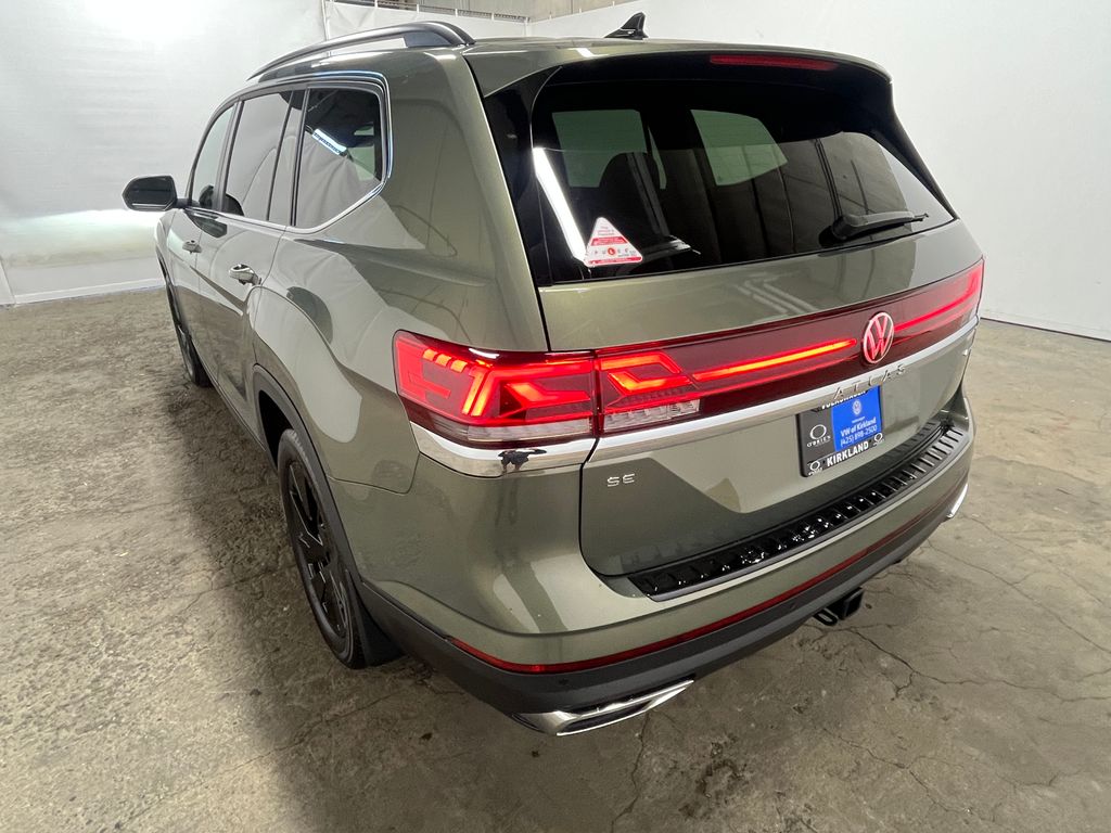 2026 Volkswagen Atlas SE w/Tech - Photo 7