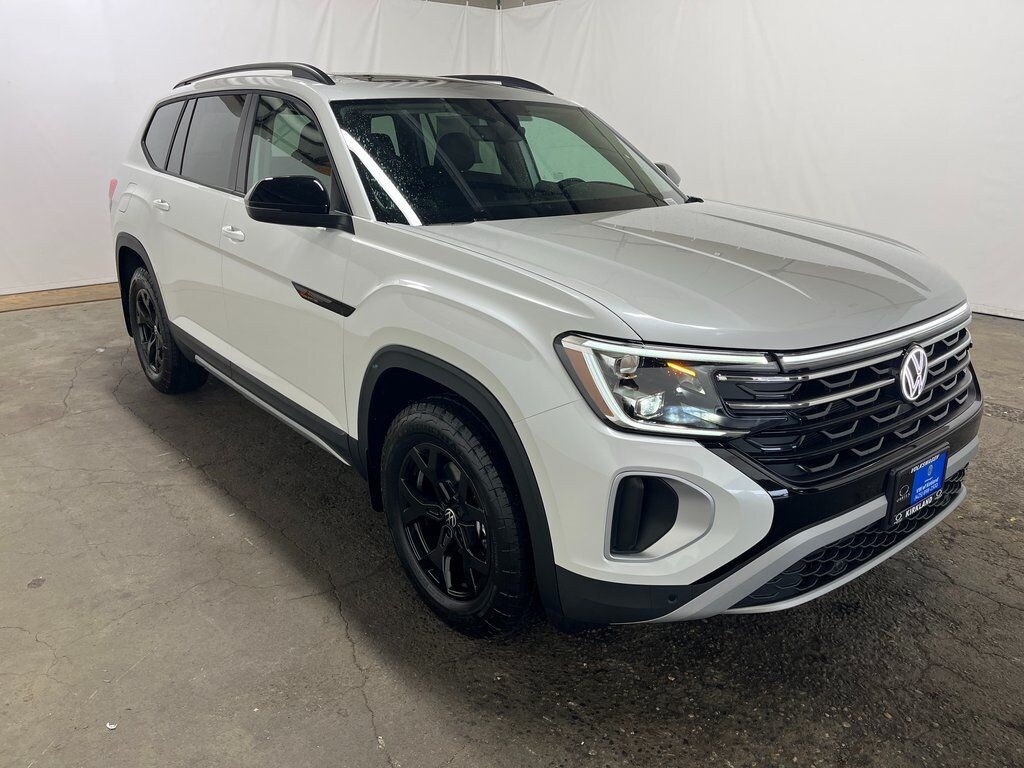 New 2026 Volkswagen Atlas 2.0T Peak Edition SUV
