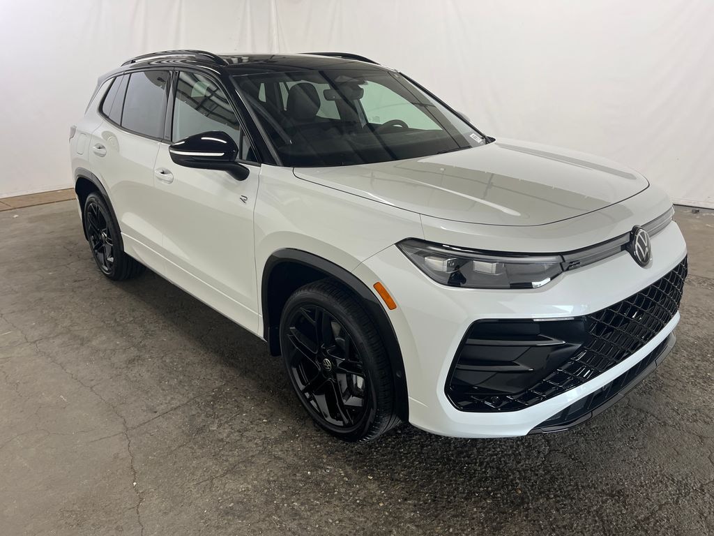 New 2026 Volkswagen Tiguan 2.0T SE R-Line Black SUV
