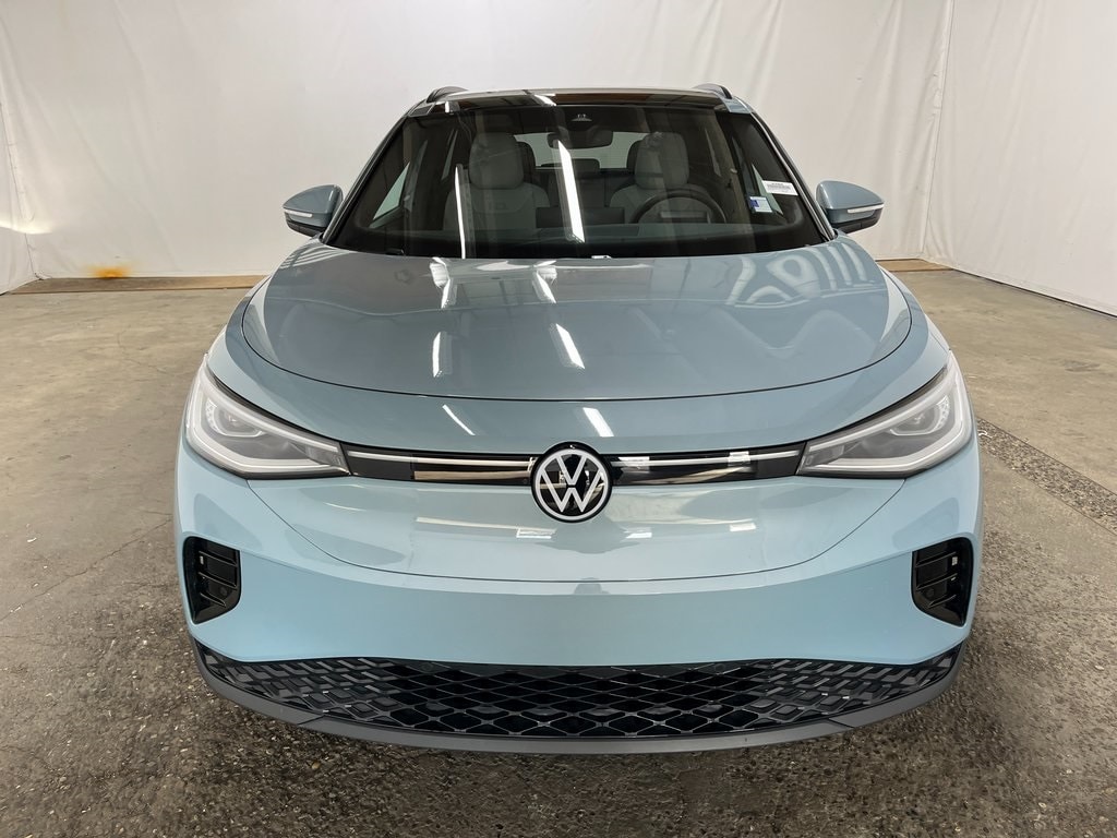 Used 2024 Volkswagen ID.4 PRO S with VIN 1V2WSPE81RC023776 for sale in Kirkland, WA