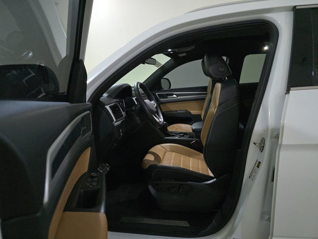 Used 2023 Volkswagen Atlas Cross Sport 3.6L V6 SEL Premium R-Line SUV