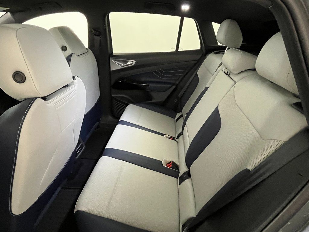 2025 Volkswagen ID.4 PRO S - Photo 13