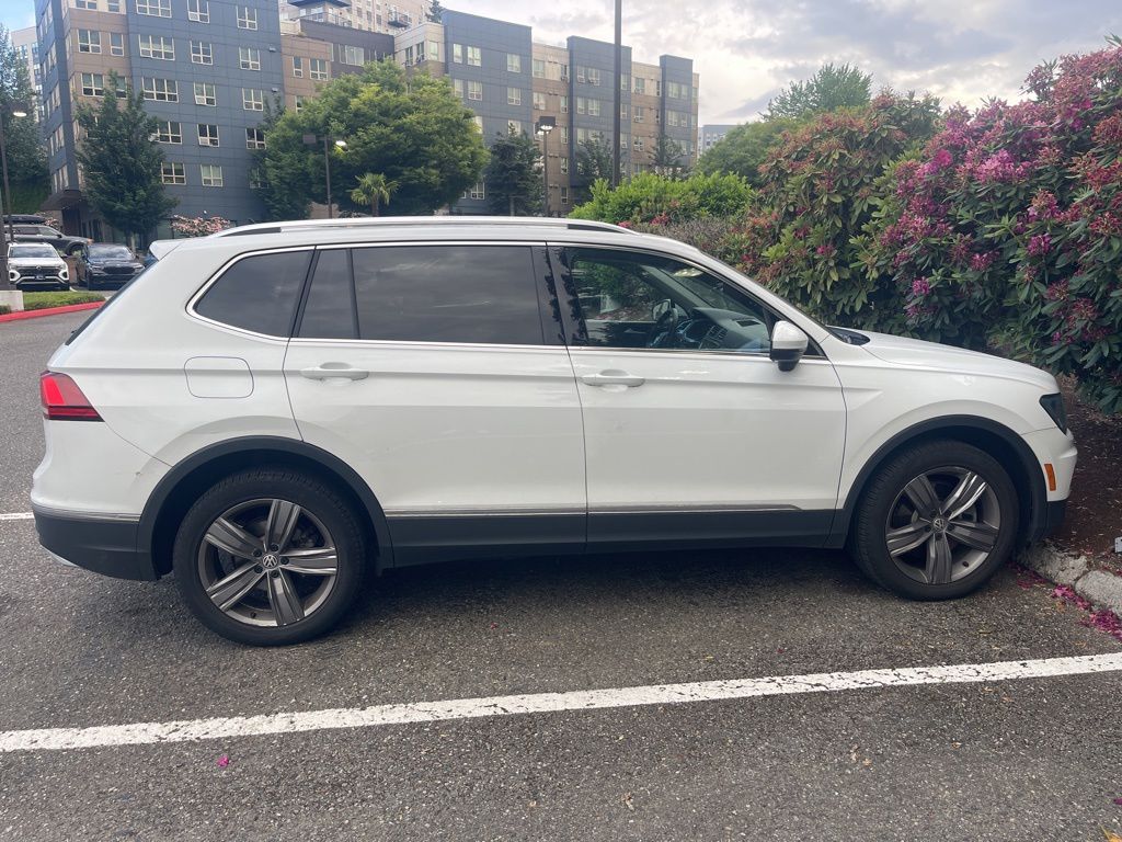 2021 Volkswagen Tiguan 2.0T SEL 4Motion's photo