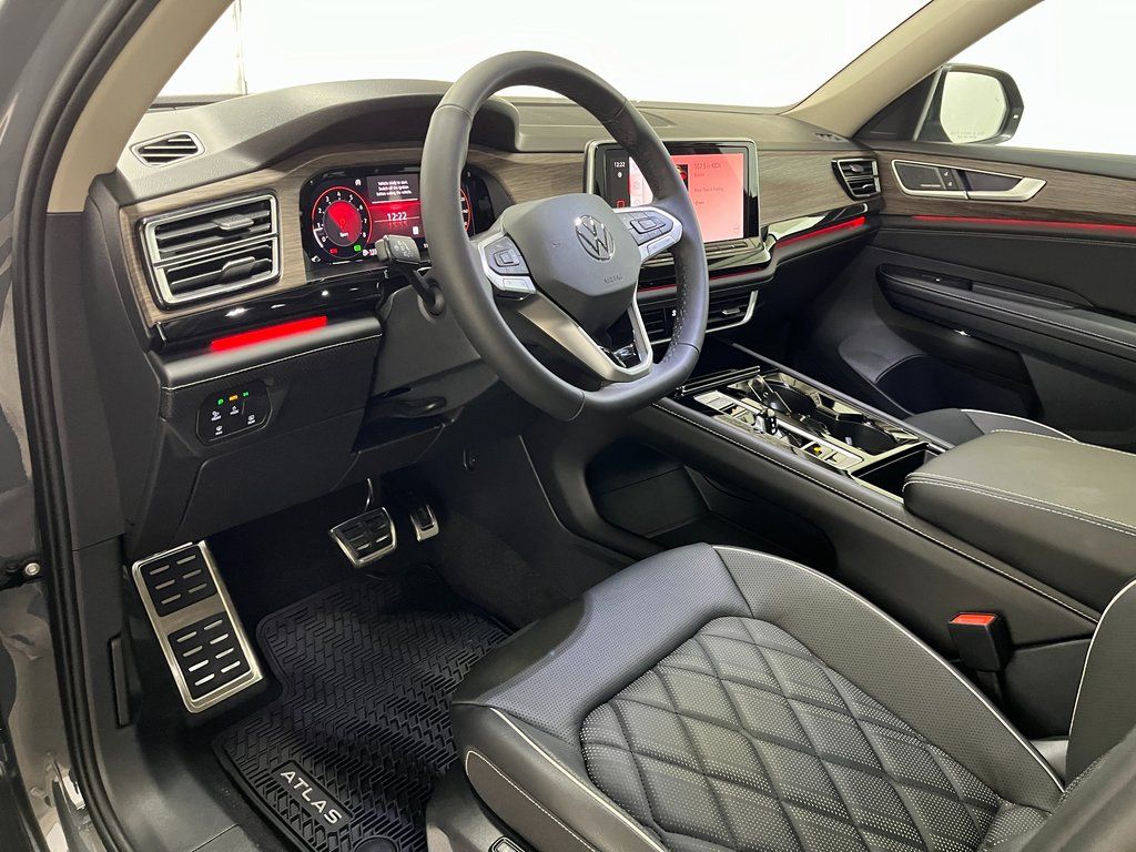2026 Volkswagen Atlas SEL Premium R-Line - Photo 11