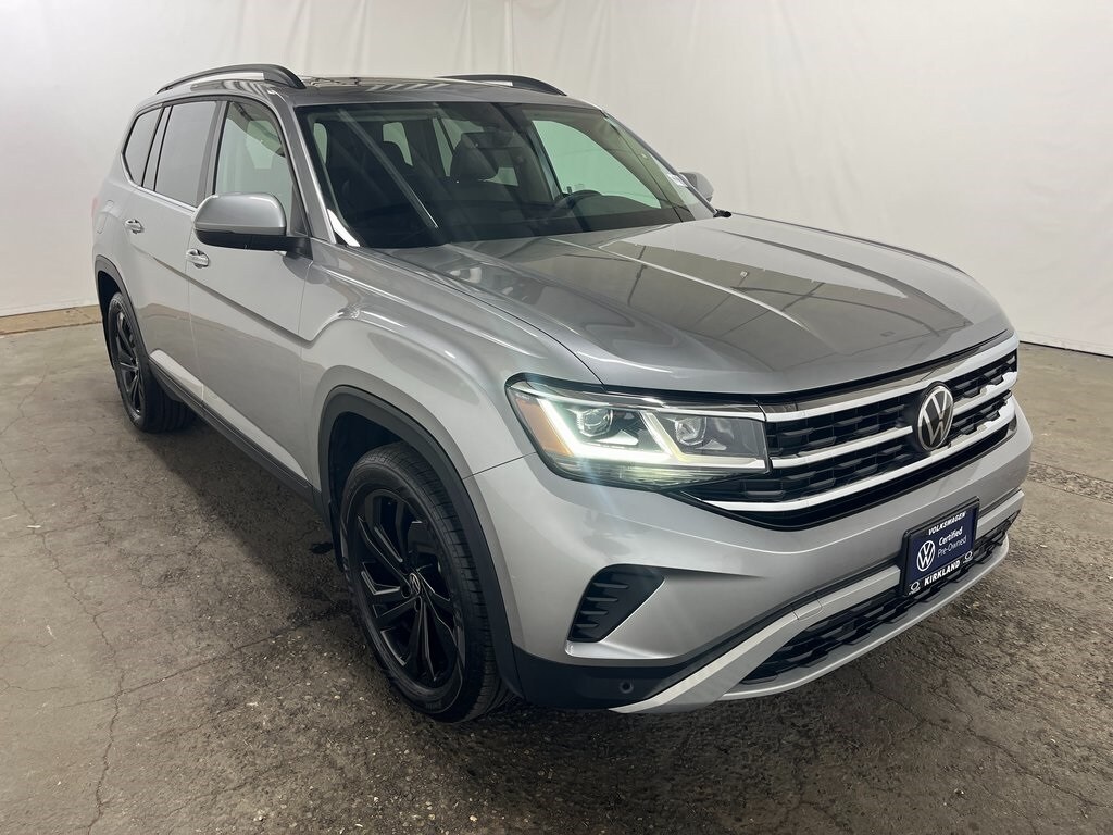 2023 Volkswagen Atlas SE Technology photo 2