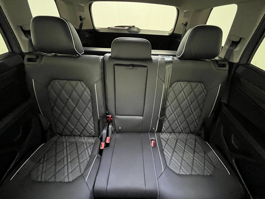 2026 Volkswagen Atlas SEL Premium R-Line - Photo 19