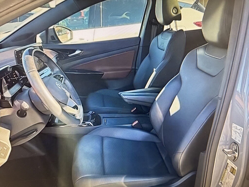 2021 Volkswagen ID.4 Pro S photo 3
