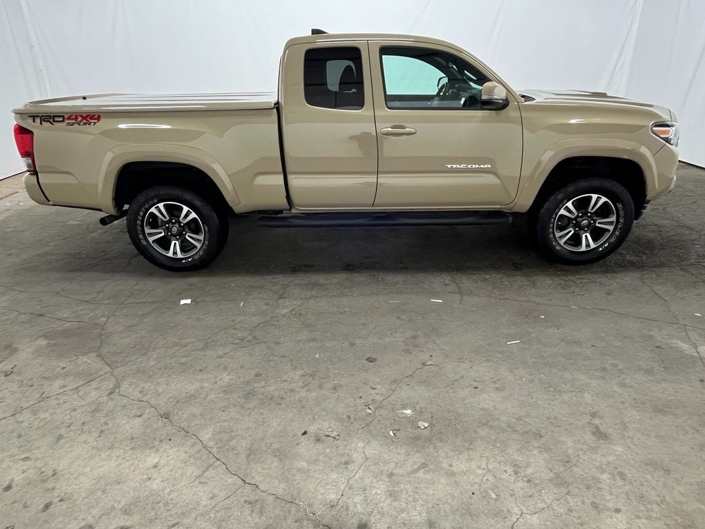Used 2016 Toyota Tacoma TRD Sport Truck