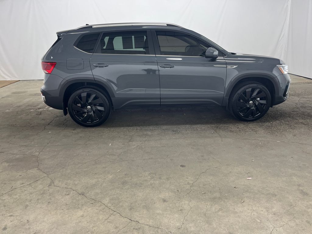 Certified 2024 Volkswagen Taos 1.5T SEL SUV