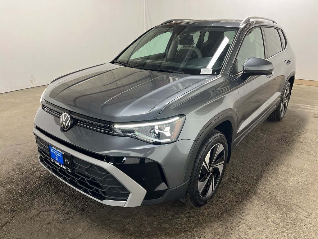 2025 Volkswagen Taos SE's photo