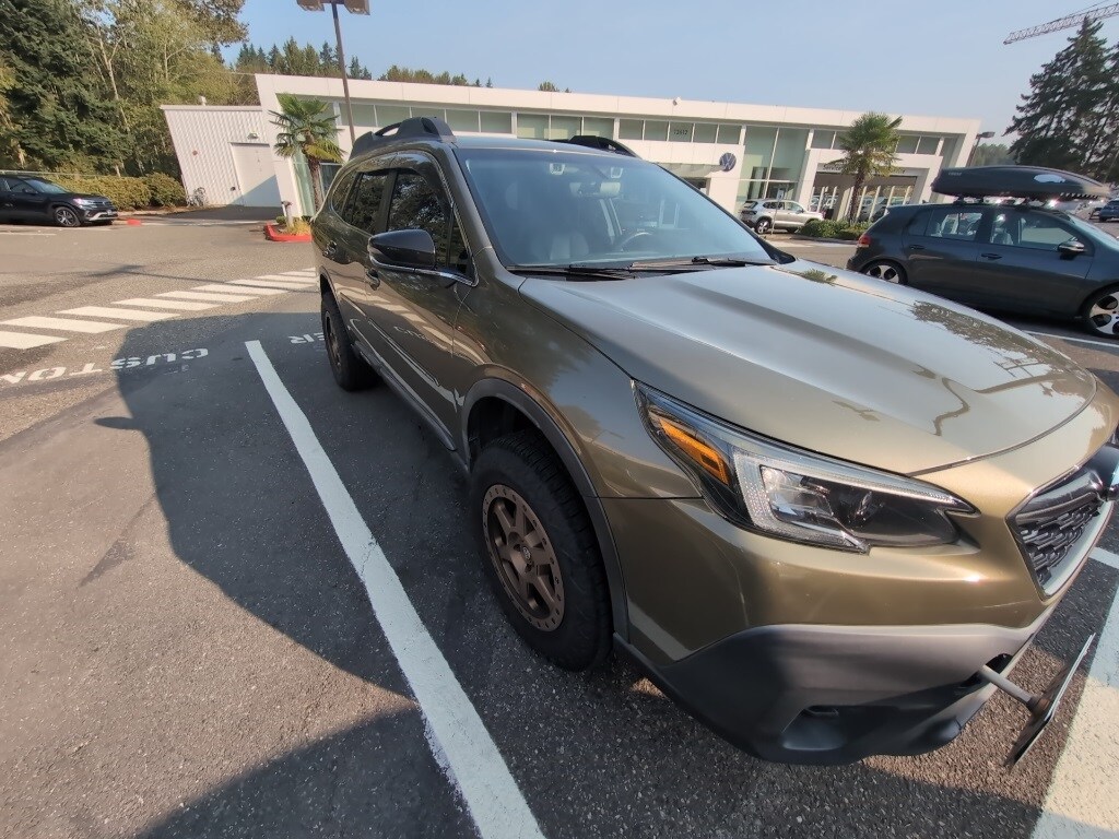 2020 Subaru Outback Onyx Edition XT photo 3