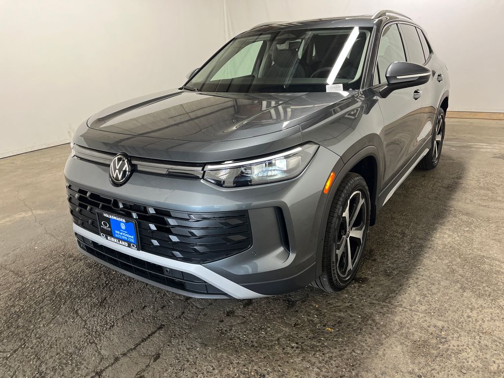 2026 Volkswagen Tiguan 2.0T SE 4Motion's photo