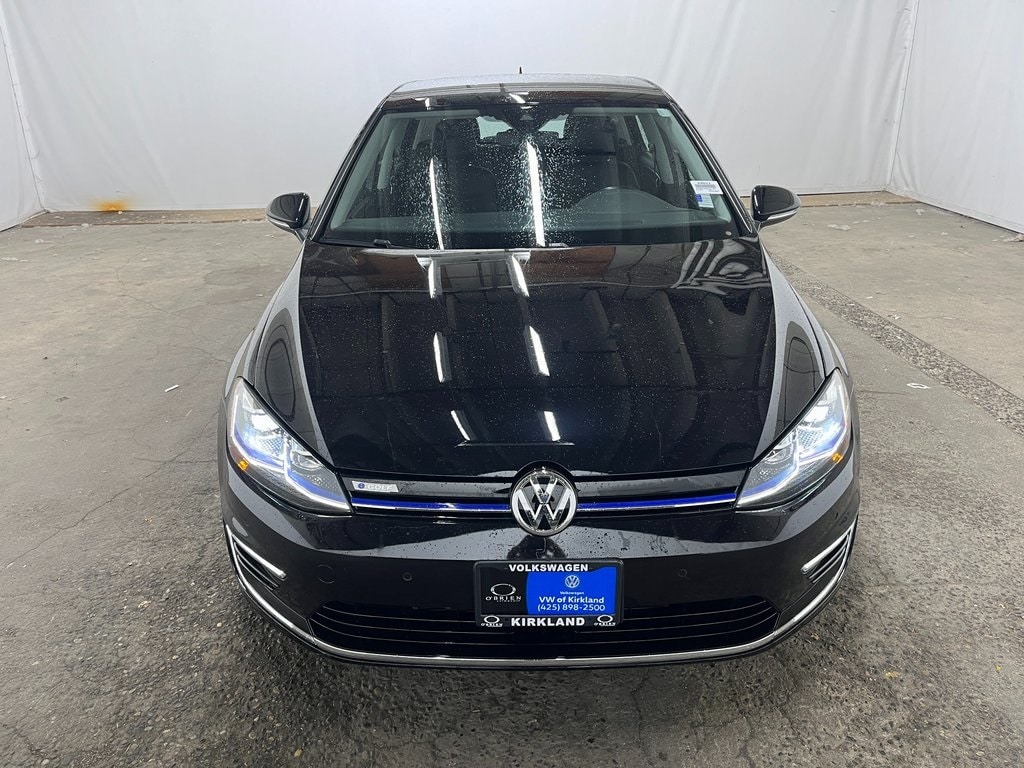 Used 2019 Volkswagen e-Golf e-Golf SEL Premium with VIN WVWPR7AU3KW911583 for sale in Kirkland, WA